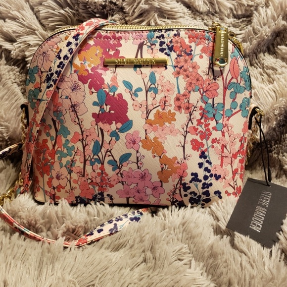 Steve Madden Handbags - Steve Madden Crossbody BMaggie Floral